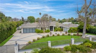 22637 Erwin Street, Woodland Hills, CA 91367