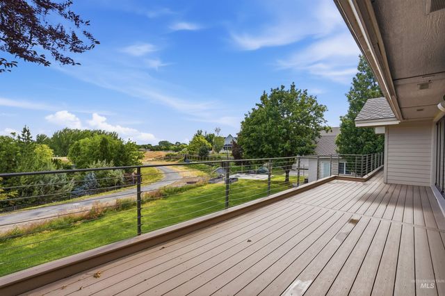 2020 Primrose Ln, Nampa, ID 83686