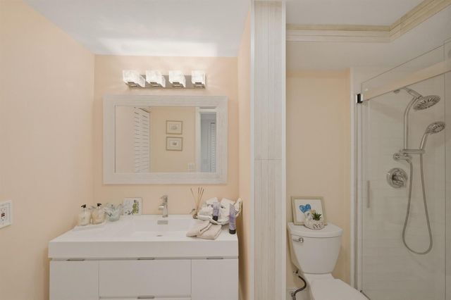 53 Piedmont B, Delray Beach, FL 33484