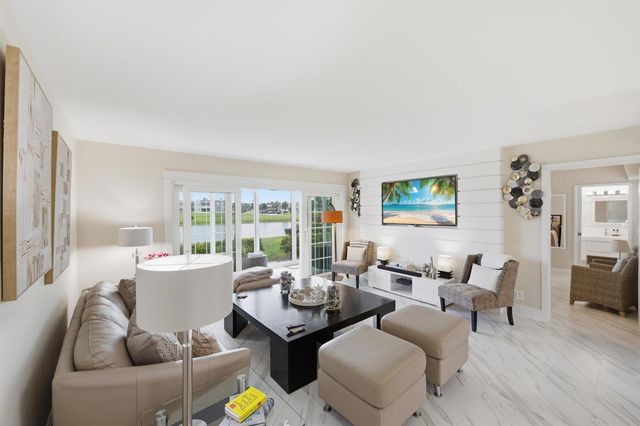 53 Piedmont B, Delray Beach, FL 33484