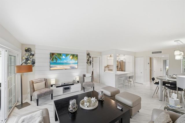 53 Piedmont B, Delray Beach, FL 33484