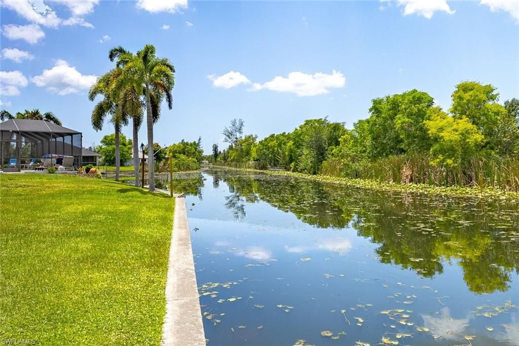 1111 SW 5th TER, CAPE CORAL, FL 33991 — photo 3