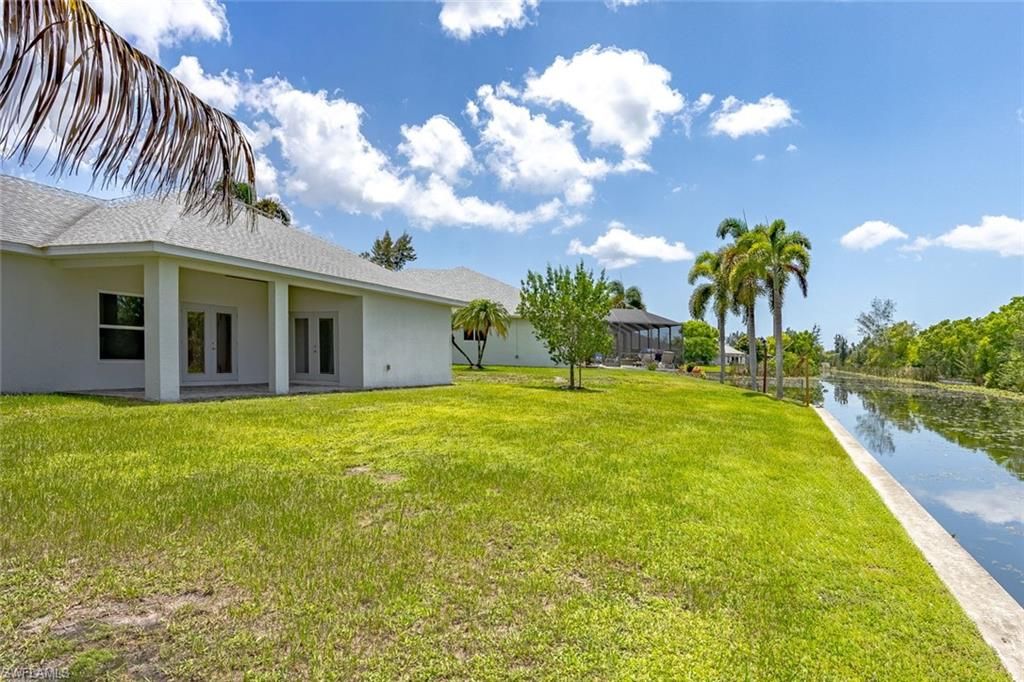 1111 SW 5th TER, CAPE CORAL, FL 33991 — photo 4