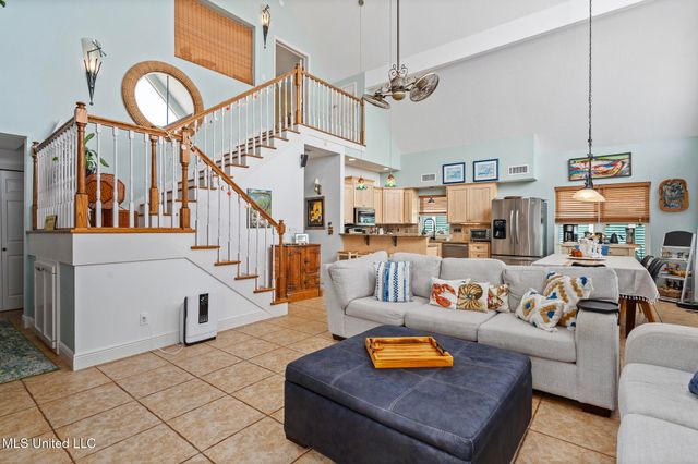 146 Elaine Drive, Bay Saint Louis, MS 39520