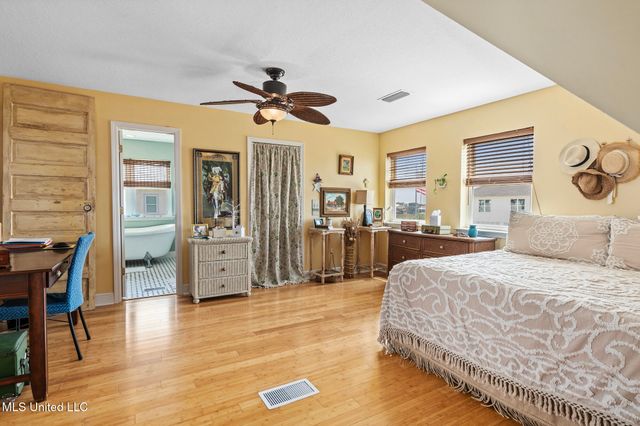 146 Elaine Drive, Bay Saint Louis, MS 39520