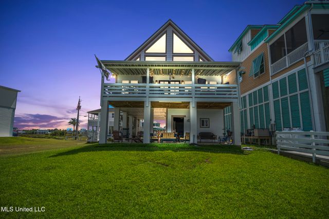 146 Elaine Drive, Bay Saint Louis, MS 39520
