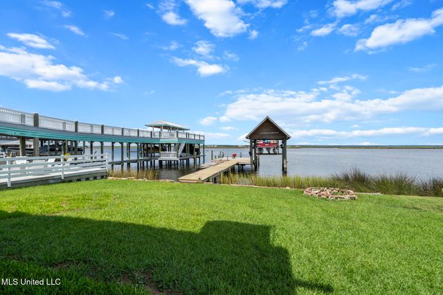 146 Elaine Drive, Bay Saint Louis, MS 39520