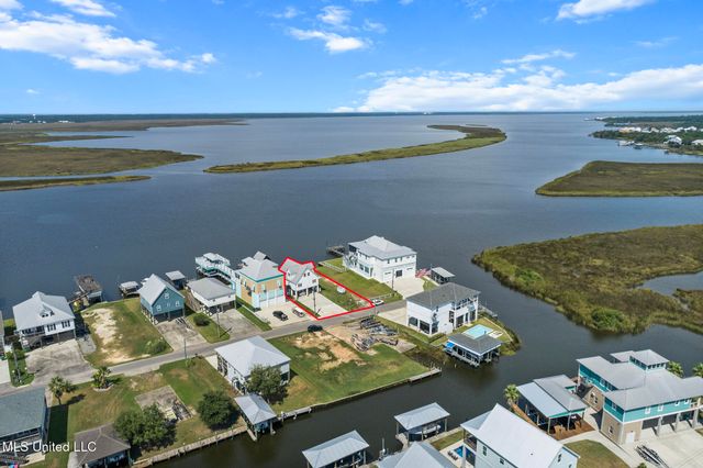146 Elaine Drive, Bay Saint Louis, MS 39520