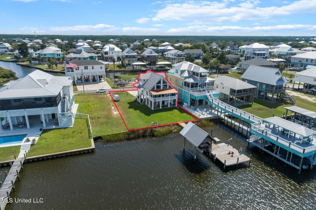 146 Elaine Drive, Bay Saint Louis, MS 39520