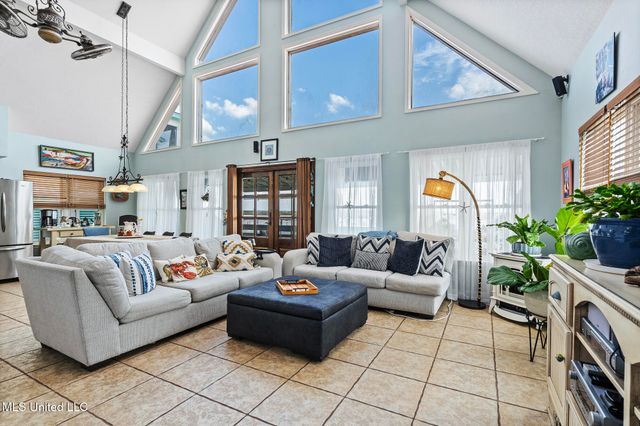 146 Elaine Drive, Bay Saint Louis, MS 39520