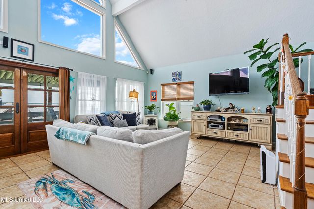 146 Elaine Drive, Bay Saint Louis, MS 39520