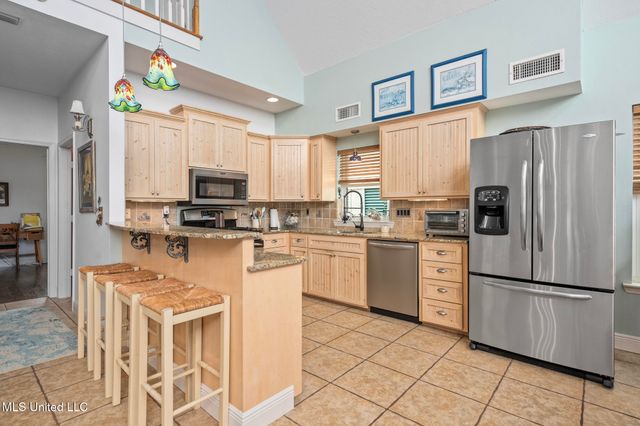 146 Elaine Drive, Bay Saint Louis, MS 39520