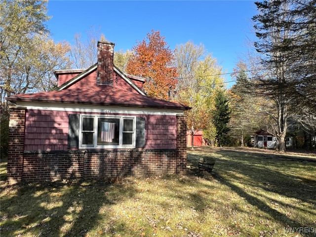642 Monroe Avenue, Evans, NY 14006