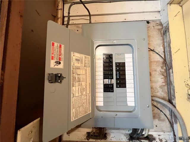 642 Monroe Avenue, Evans, NY 14006