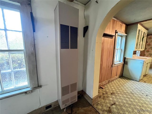 642 Monroe Avenue, Evans, NY 14006