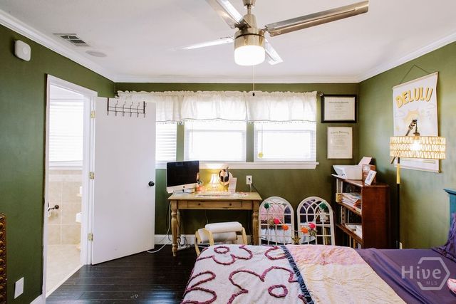 303 La Fayette Circle, Savannah, GA 31405