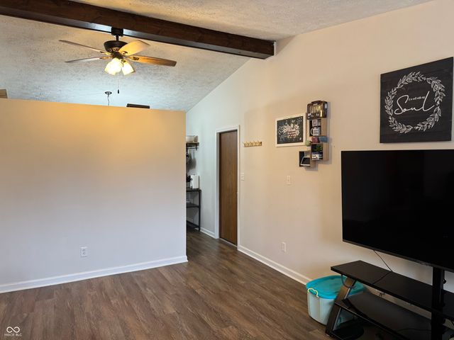 5147 Antigua Trail, Indianapolis, IN 46237