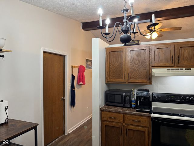 5147 Antigua Trail, Indianapolis, IN 46237