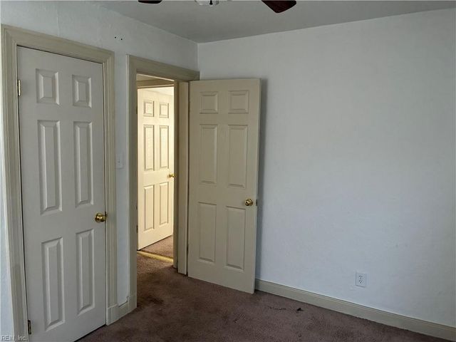 14 Fairview CIR S, Portsmouth, VA 23702