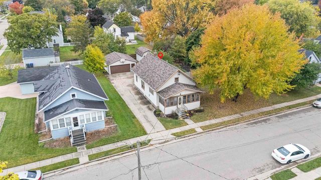 563 CHESTNUT STREET, Neenah, WI 54956