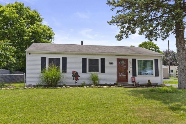 4511 Edgewyn Avenue, Hilliard, OH 43026