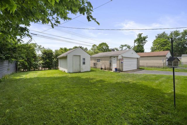 4511 Edgewyn Avenue, Hilliard, OH 43026