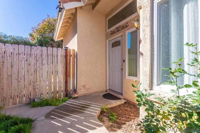 24643 Leafwood Dr, Murrieta, CA 92562