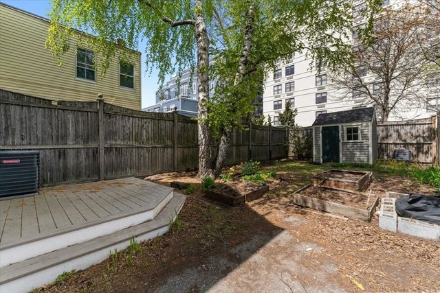 75 Winter St, Cambridge, MA 02141