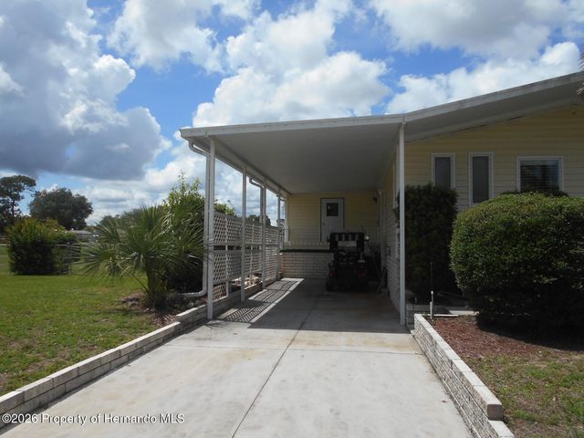 7452 Dinsmore Street, Brooksville, FL 34613