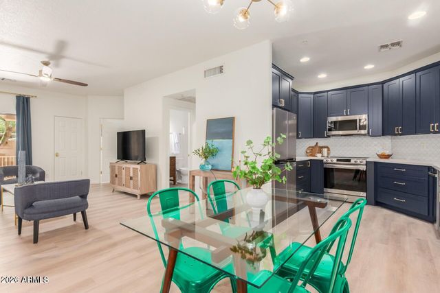 8800 N 107th Avenue 66, Peoria, AZ 85345