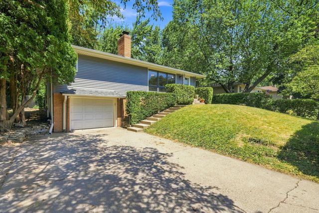 1101 Lynde Drive NE, Fridley, MN 55432
