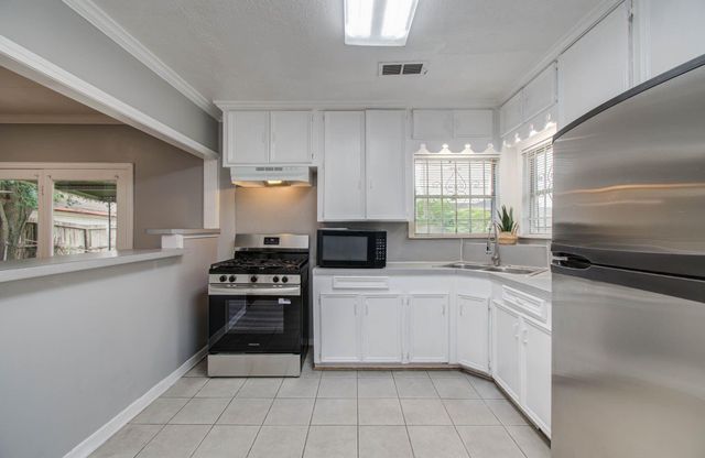 3626 Songwood Street, Houston, TX 77023