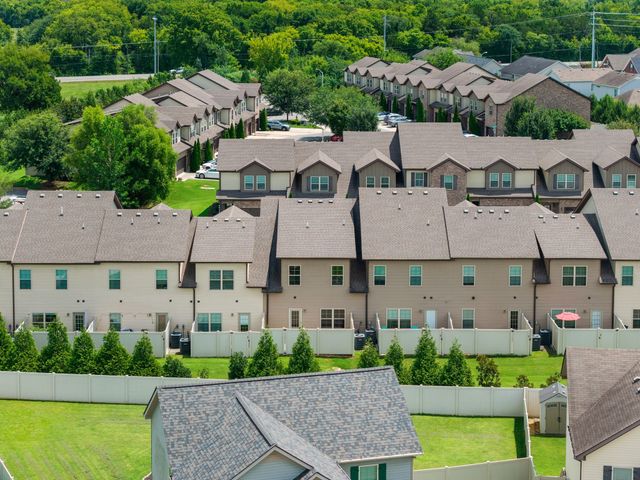 4114 Suntropic Lane, Murfreesboro, TN 37127