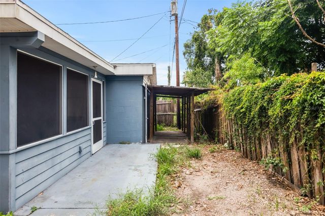 1039 WOODLAND AVENUE, Lakeland, FL 33801