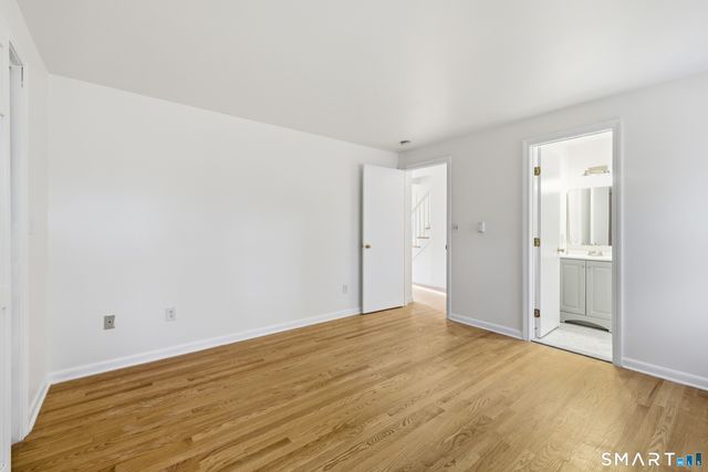 6 Heritage Lane, Simsbury, CT 06070