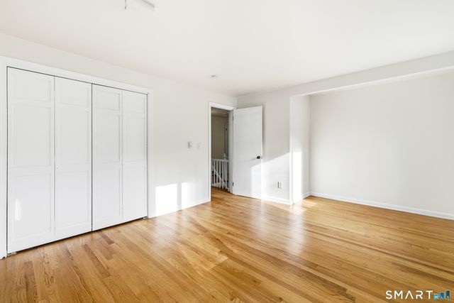 6 Heritage Lane, Simsbury, CT 06070