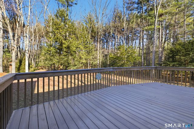 6 Heritage Lane, Simsbury, CT 06070