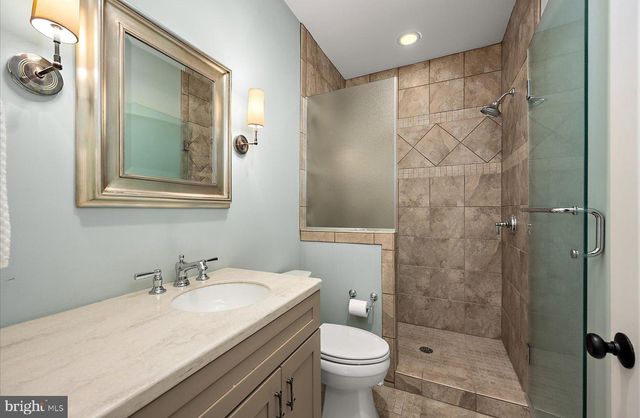 12 ROLLING RD, Rehoboth Beach, DE 19971