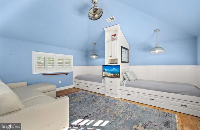 12 ROLLING RD, Rehoboth Beach, DE 19971