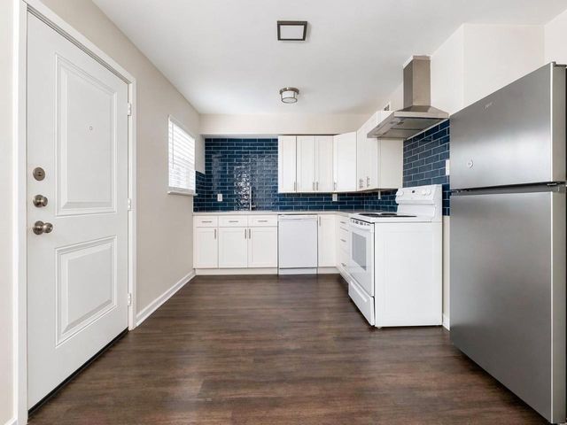 1824 Thonig Road 4, Houston, TX 77055