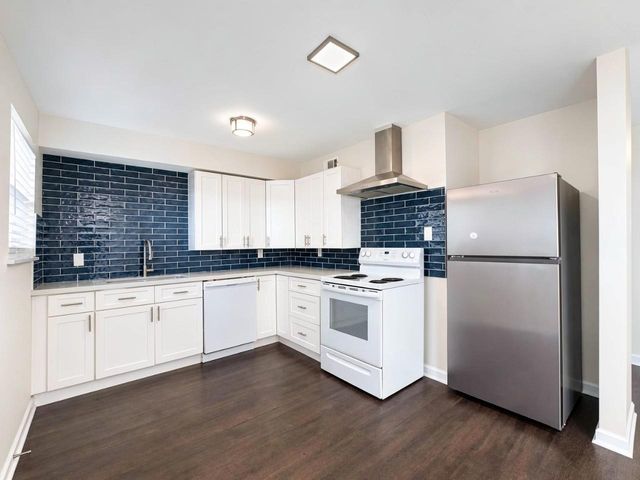 1824 Thonig Road 4, Houston, TX 77055