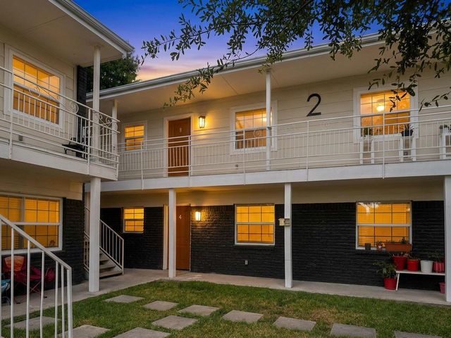 1824 Thonig Road 4, Houston, TX 77055