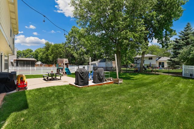 908 Blandford Avenue, New Lenox, IL 60451