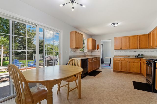 908 Blandford Avenue, New Lenox, IL 60451