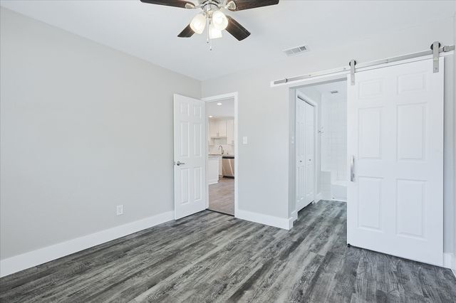 821 Collin Drive, Euless, TX 76039
