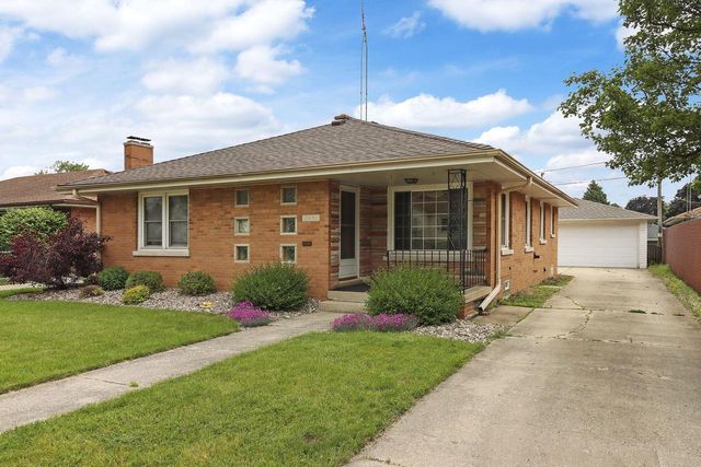 7631 38th AVENUE, Kenosha, WI 53142
