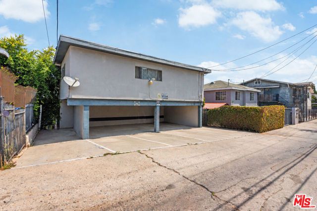 4822 Mascot Street, Los Angeles, CA 90019