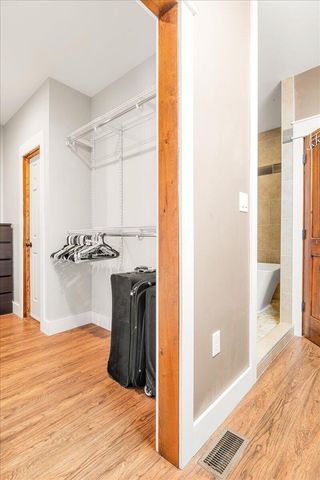 2655 Cripple Creek Road, Rockholds, KY 40759