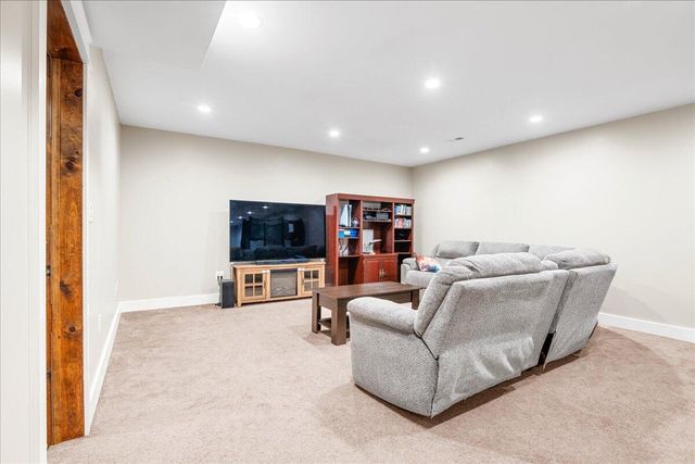 2655 Cripple Creek Road, Rockholds, KY 40759