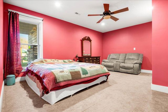 2655 Cripple Creek Road, Rockholds, KY 40759